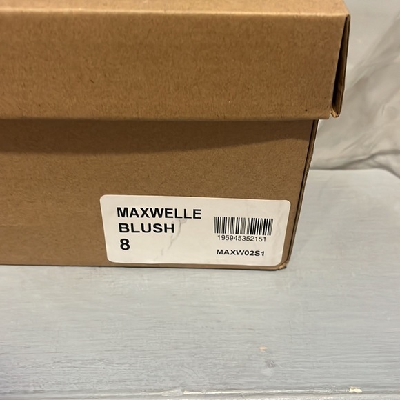 Booties - Picture 4 of 4